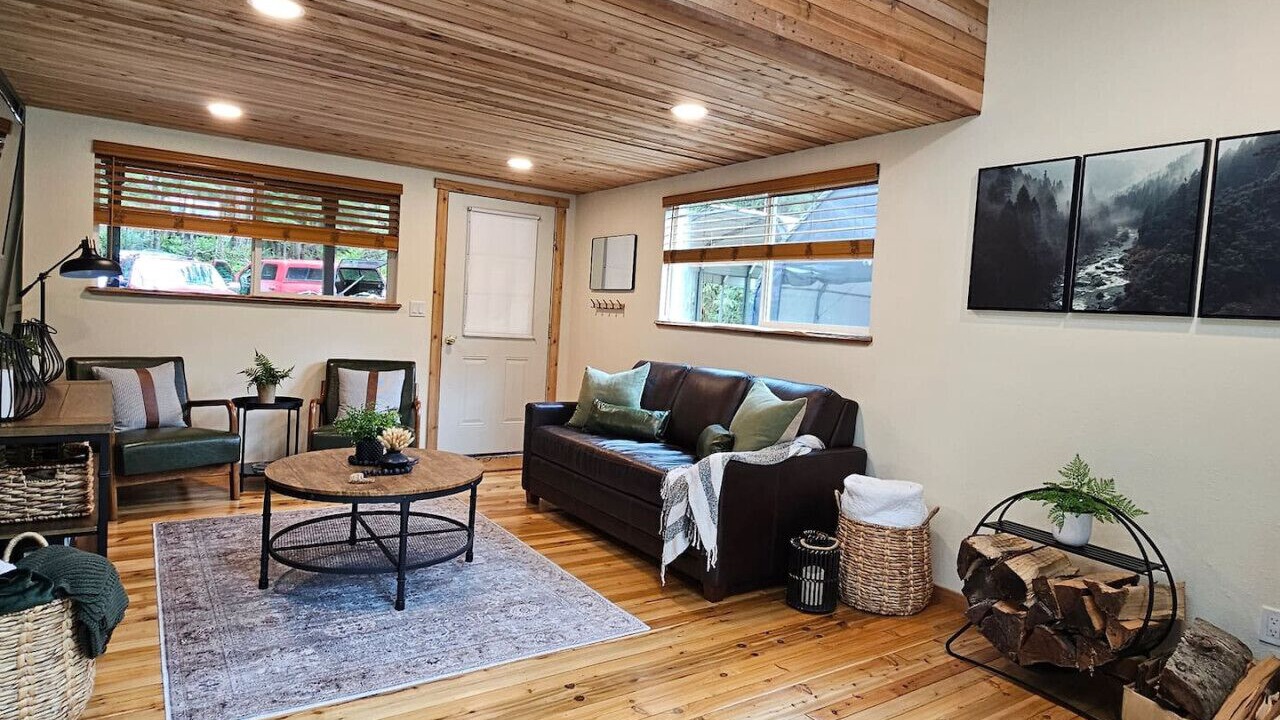 Photo of Livingroom in Marblemount