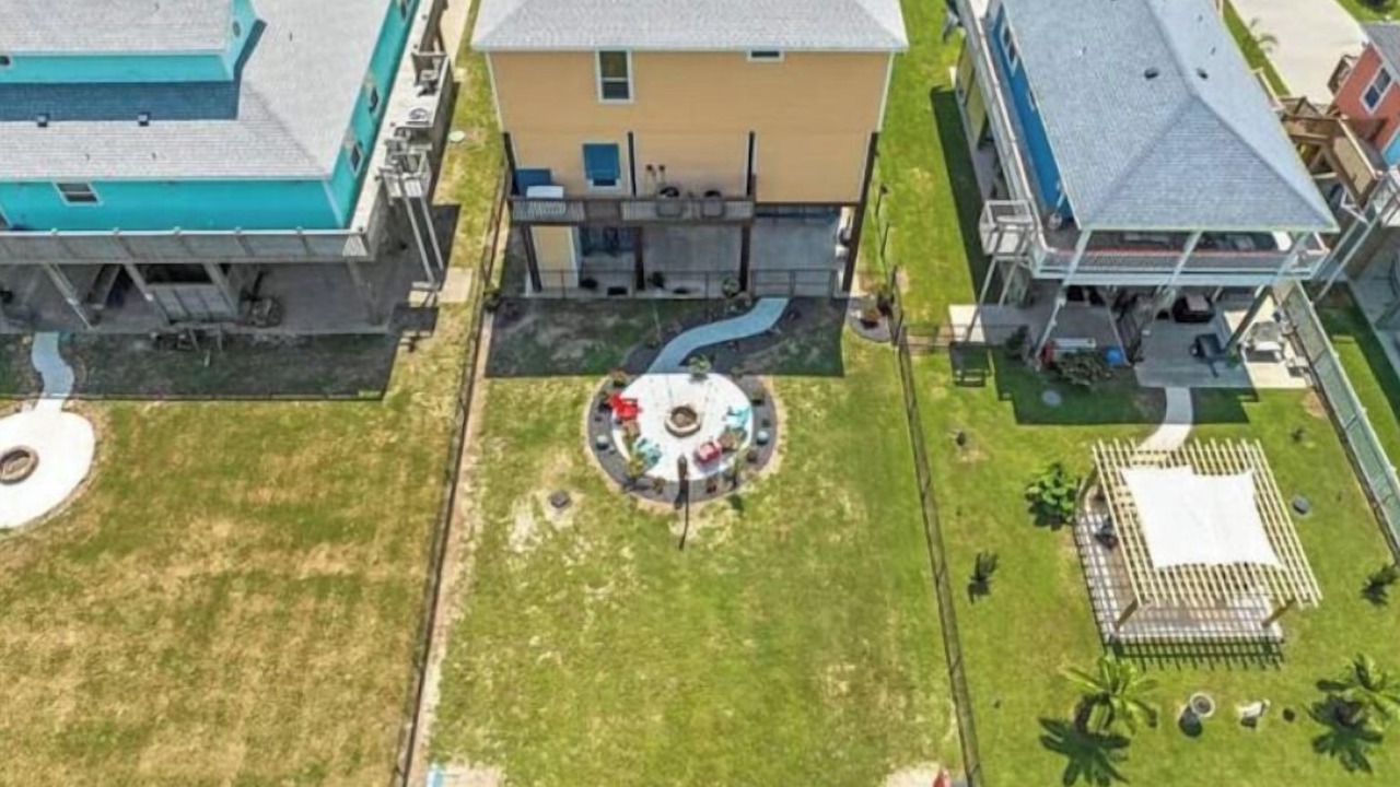 Photo of Outdoor in Crystal Beach