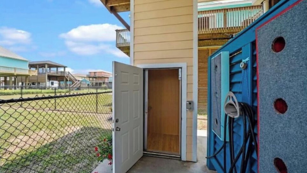 Photo of Outdoor in Crystal Beach