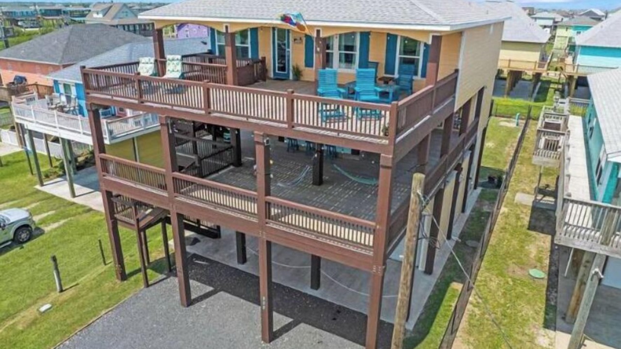Photo of Patio Balcony in Crystal Beach