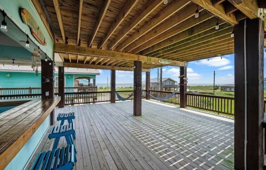 Photo of Patio Balcony in Crystal Beach