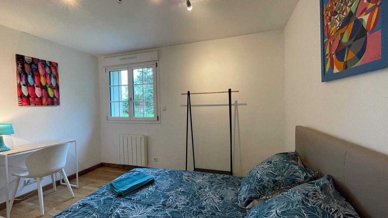 Photo of Bedroom in La Chapelle-des-Fougeretz