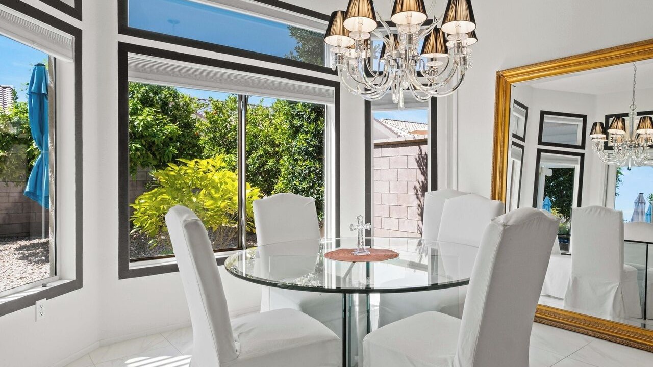Photo of Livingroom in Desert Palms