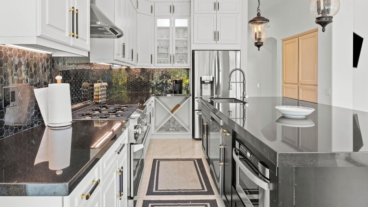 Photo of Kitchen in Desert Palms