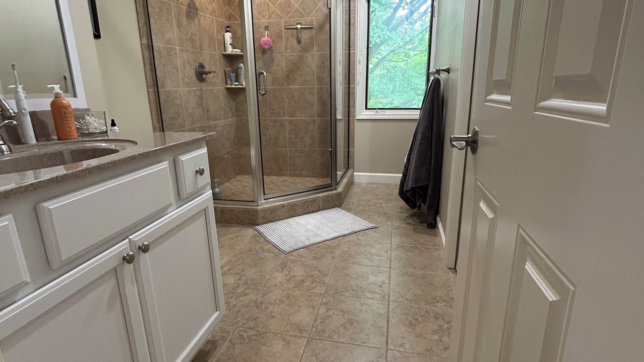 Photo of Bathroom in Acme