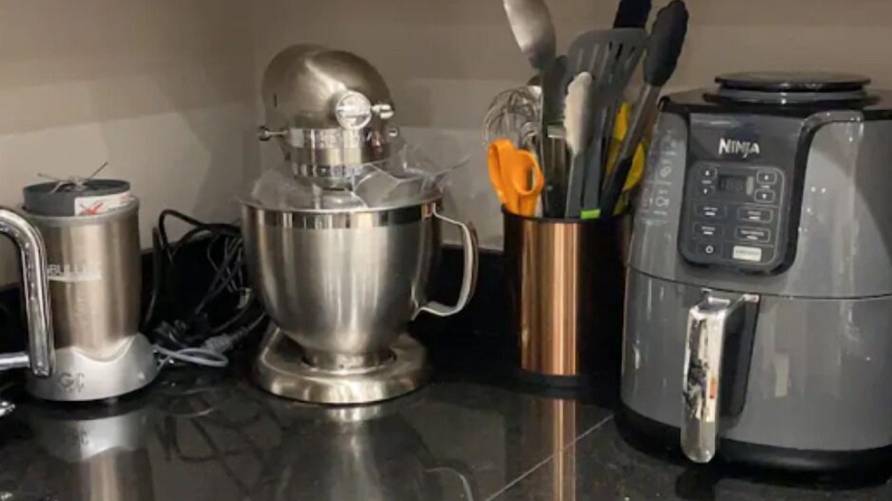 Photo of Others in Hale