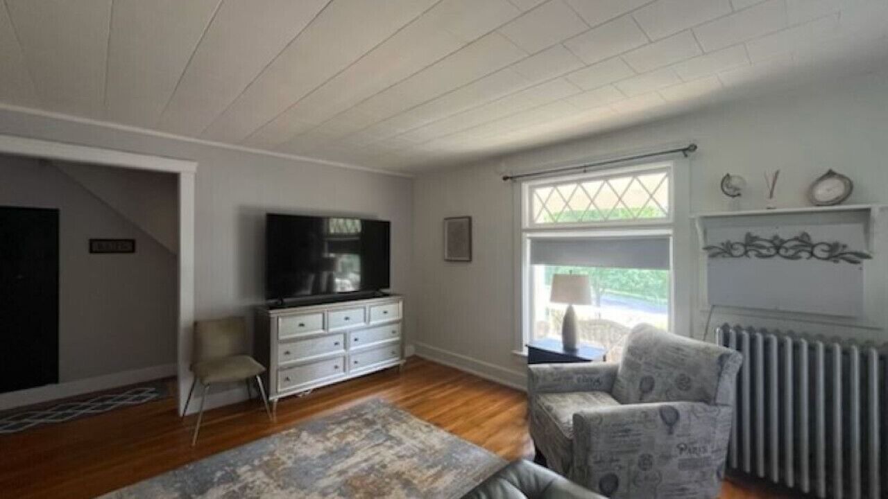 Photo of Livingroom in Skaneateles