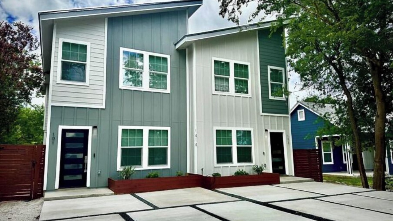 Photo of Outdoor in Highland Park