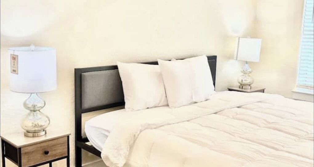 Photo of Bedroom in Highland Park