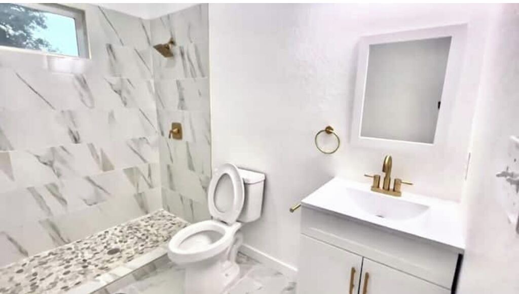 Photo of Bathroom in Highland Park