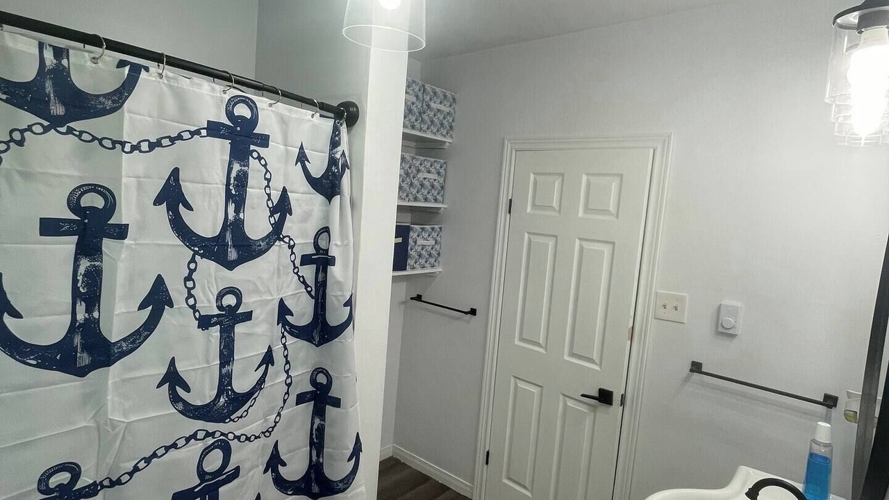 Photo of Bathroom in Joggins