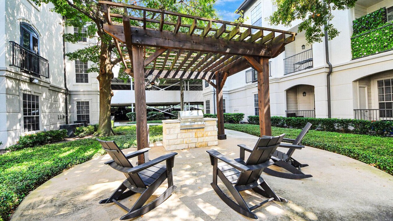Photo of Patio Balcony in Midtown