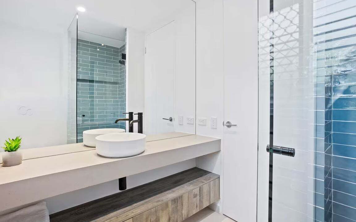 Photo of Bathroom in Mermaid Beach