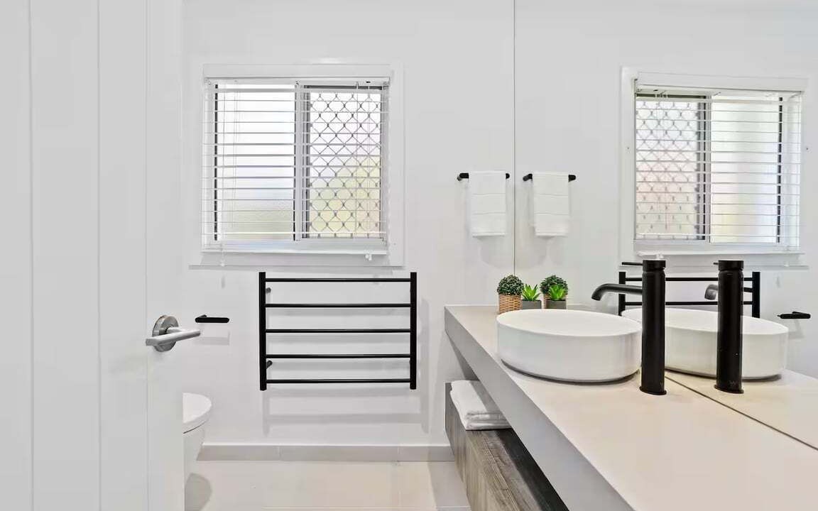 Photo of Bathroom in Mermaid Beach