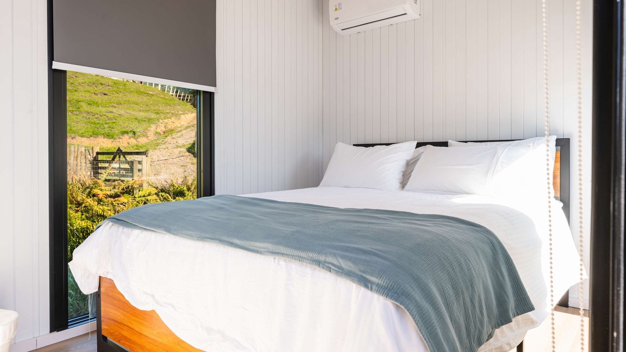 Photo of Bedroom in Stratford District