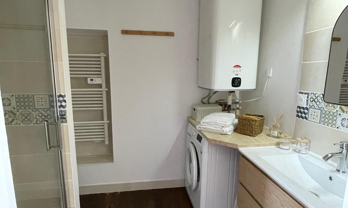 Photo of Bathroom in Challans