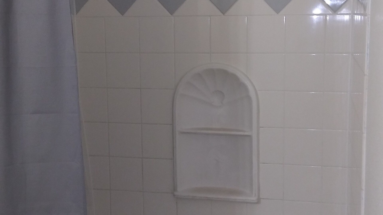 Photo of Bathroom in Sun Ridge South