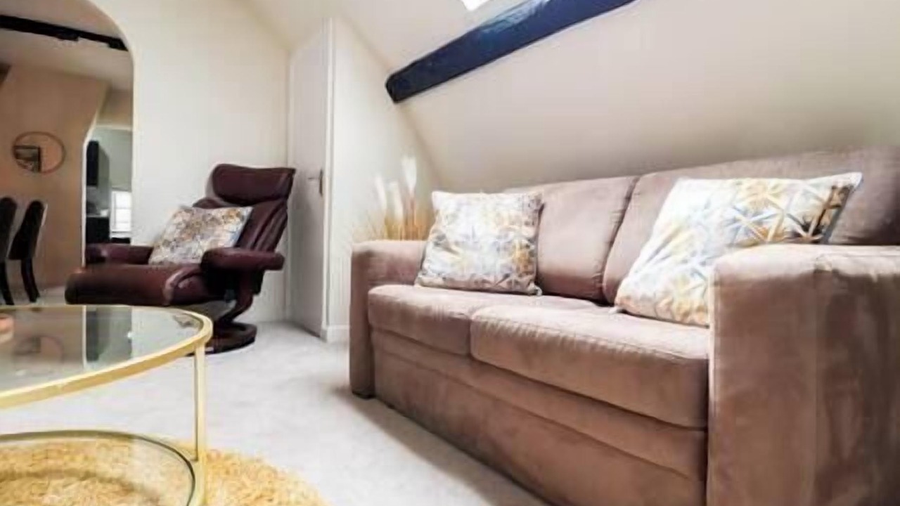 Photo of Livingroom in Ryton