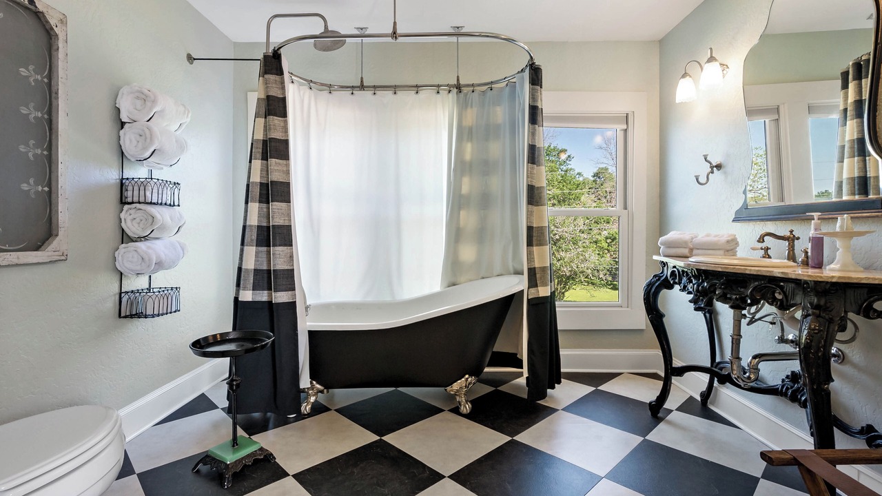 Photo of Bathroom in Phillips
