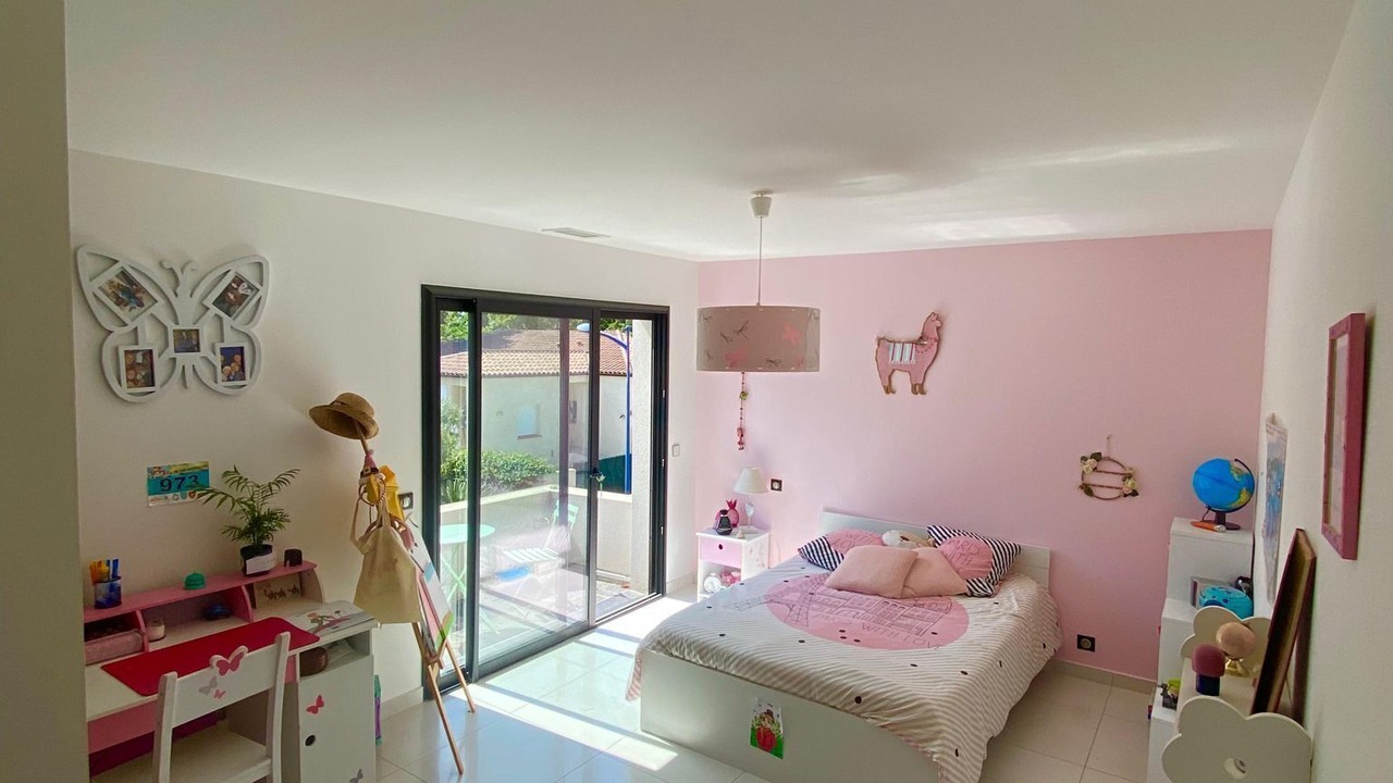 Photo of Bedroom in Alenya