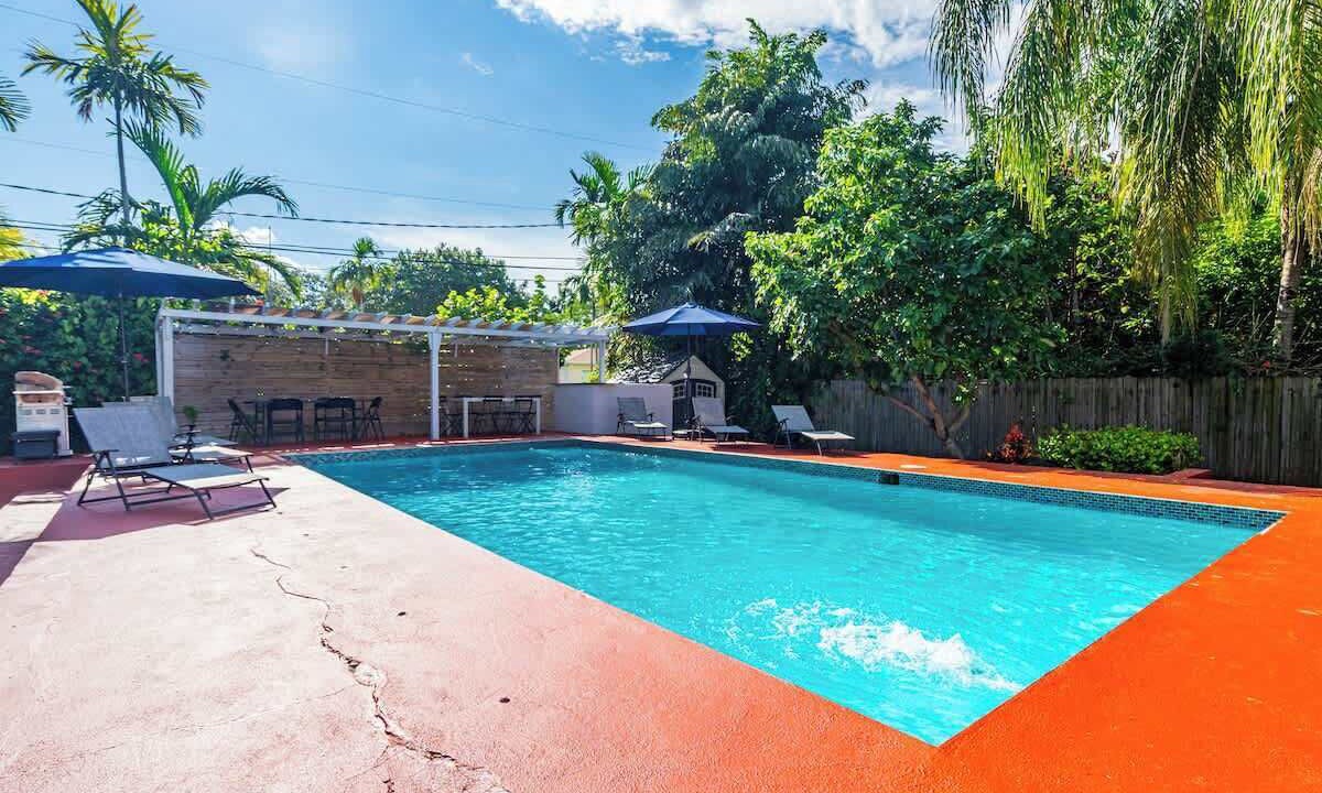 Photo of Outdoor in Golden Glades