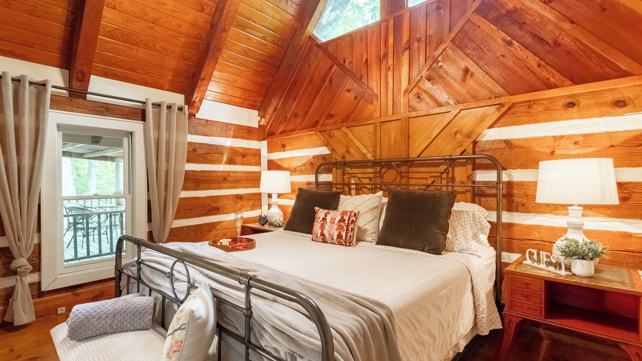 Photo of Bedroom in Cumming