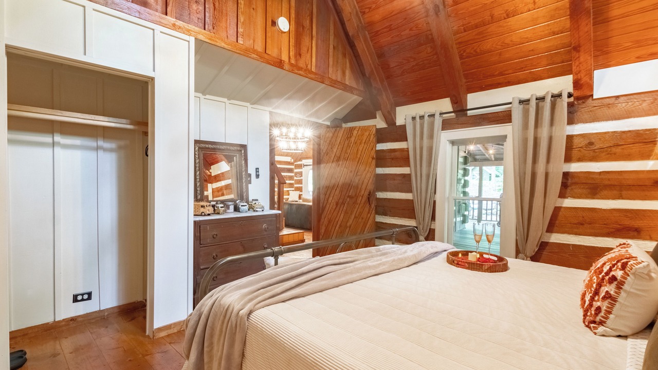 Photo of Bedroom in Cumming