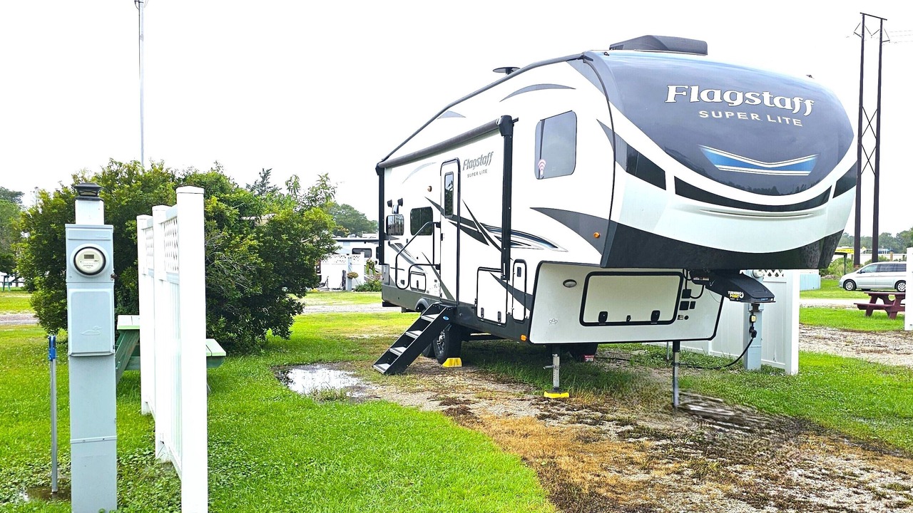 Photo of Outdoor in Core Creek
