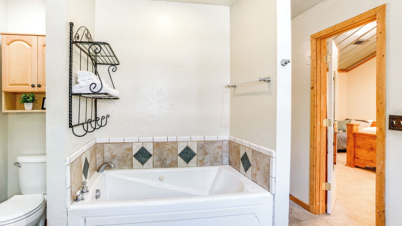 Photo of Bathroom in Sweetwater