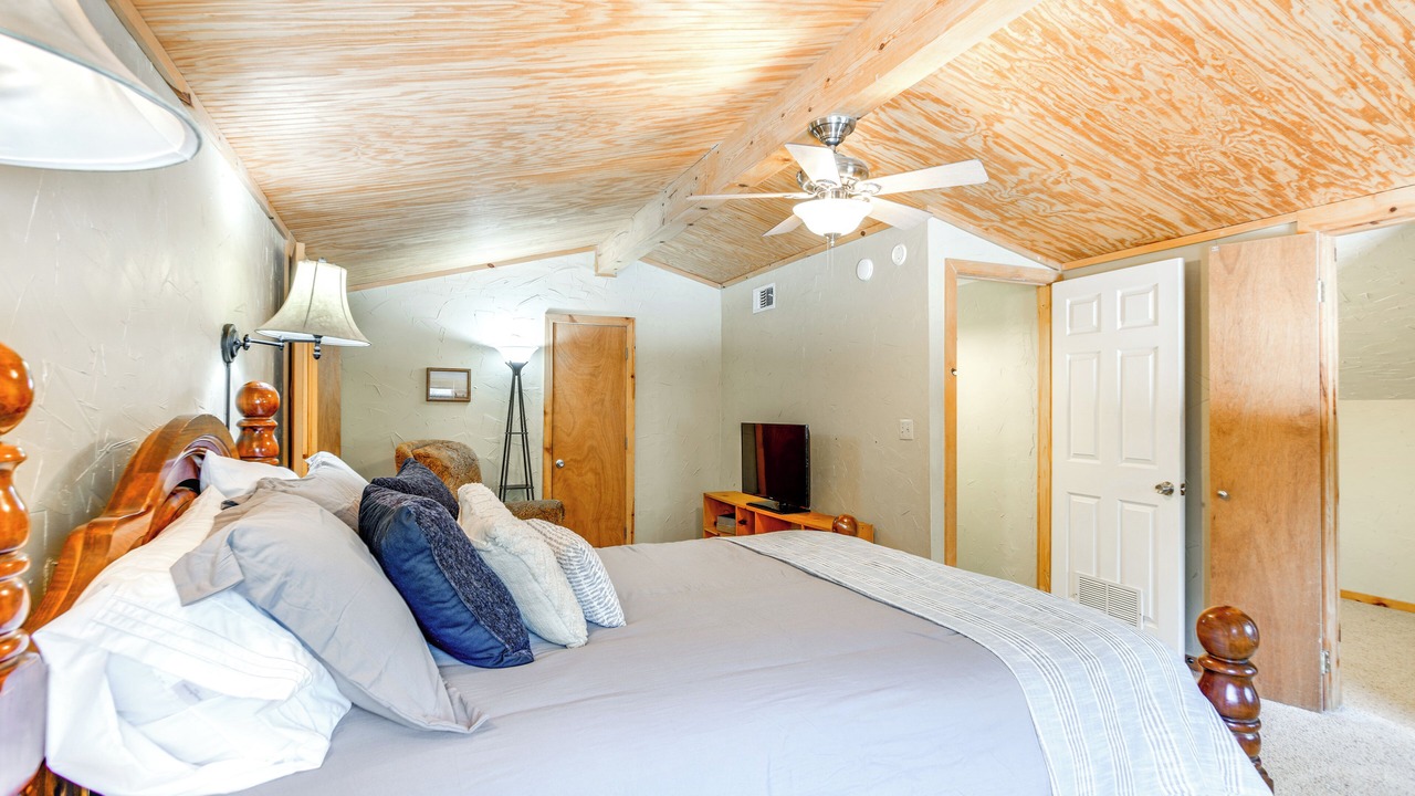 Photo of Bedroom in Sweetwater