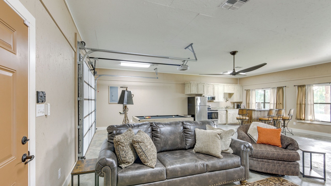 Photo of Bedroom in Gladewater