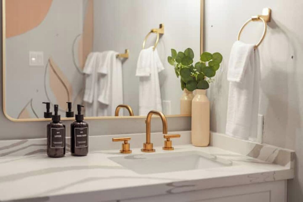 Photo of Bathroom in Clodine