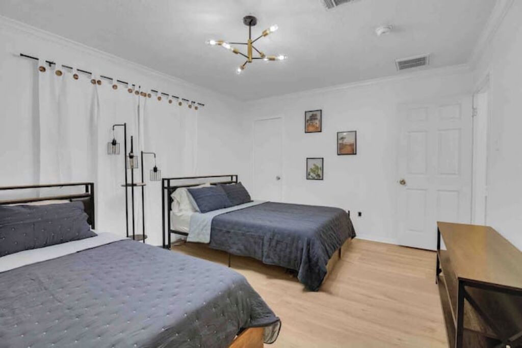 Photo of Bedroom in Deer Park