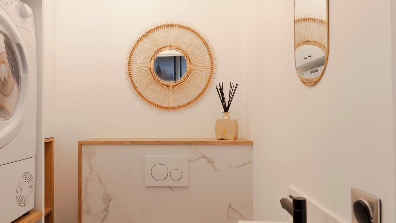 Photo of Others in Faubourg de l'Arche