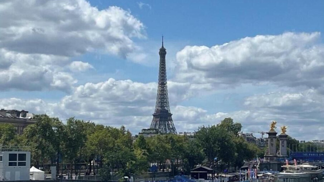 Photo of Others in Auteuil
