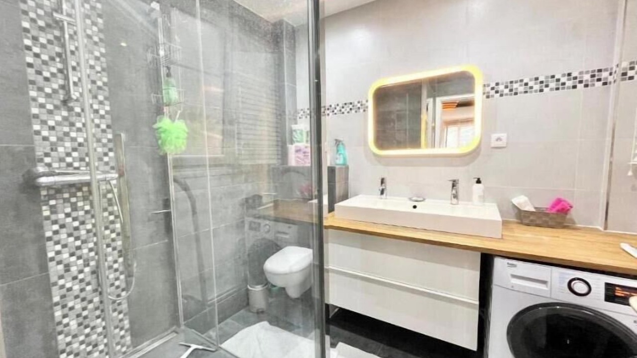 Photo of Bathroom in Auteuil