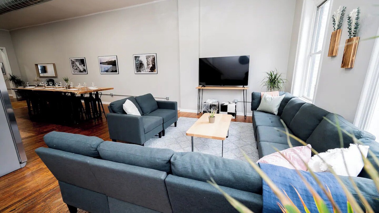 Photo of Livingroom in Williamsport