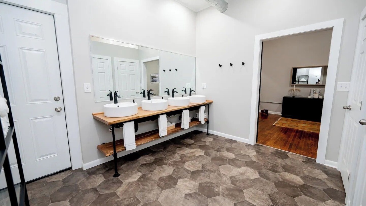 Photo of Bathroom in Williamsport