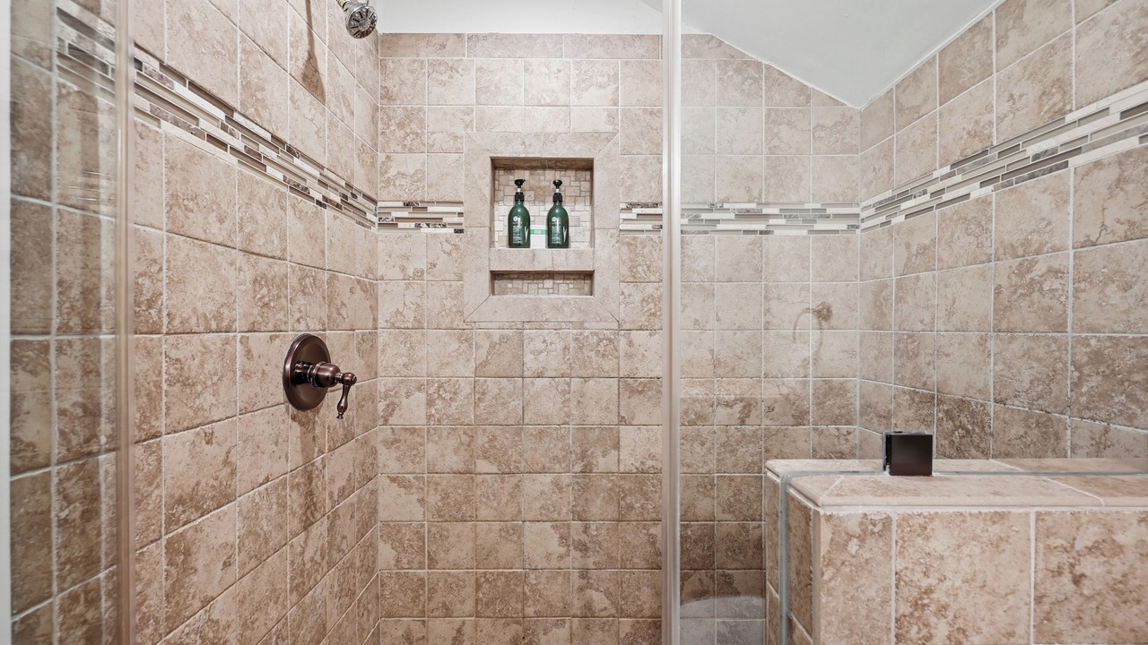 Photo of Bathroom in Leesburg's Old and Historic District