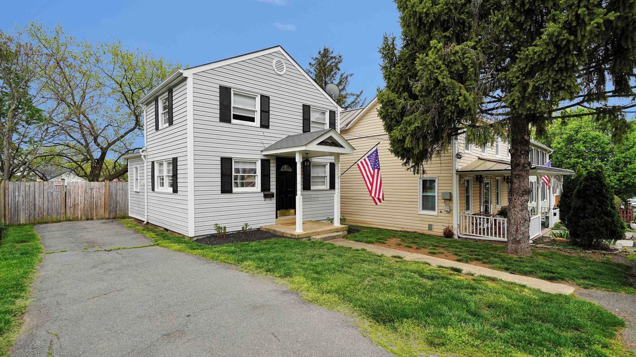 Photo of Outdoor in Leesburg's Old and Historic District