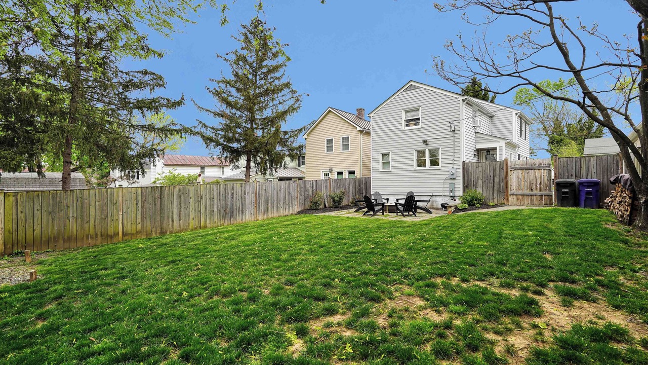 Photo of Outdoor in Leesburg's Old and Historic District