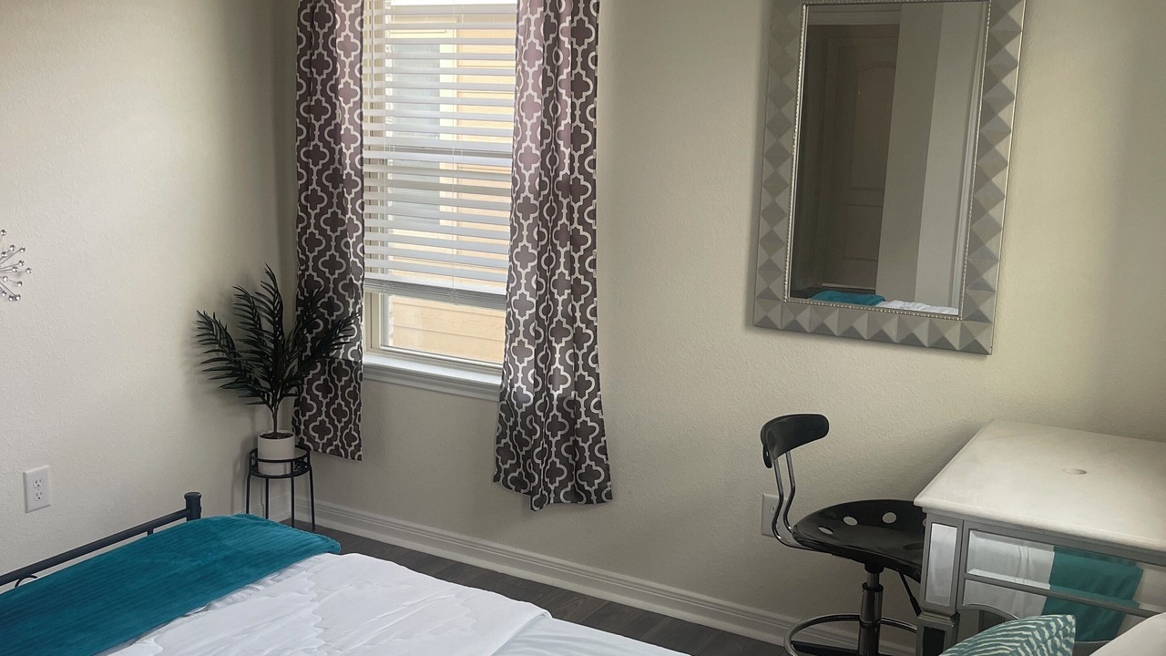 Photo of Bedroom in Iowa Colony