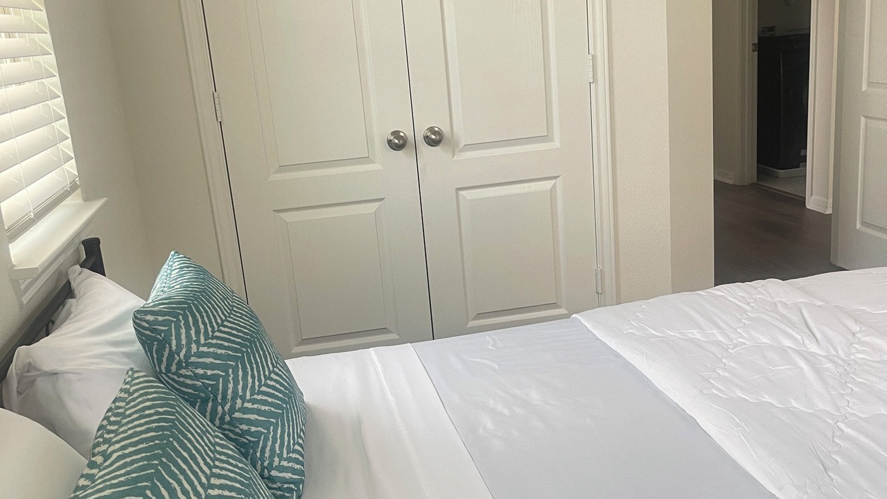 Photo of Bedroom in Iowa Colony