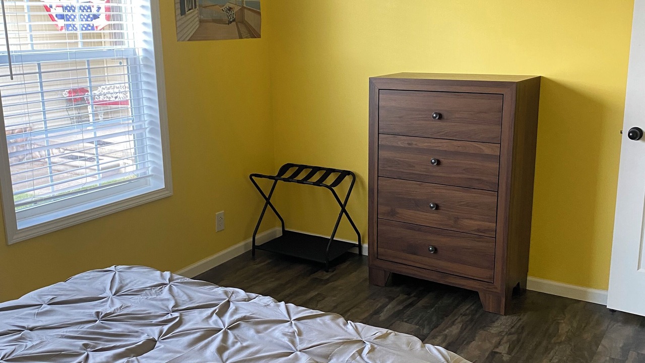 Photo of Bedroom in Anchorville
