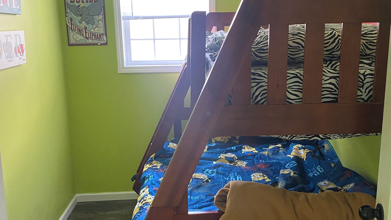 Photo of Bedroom in Anchorville