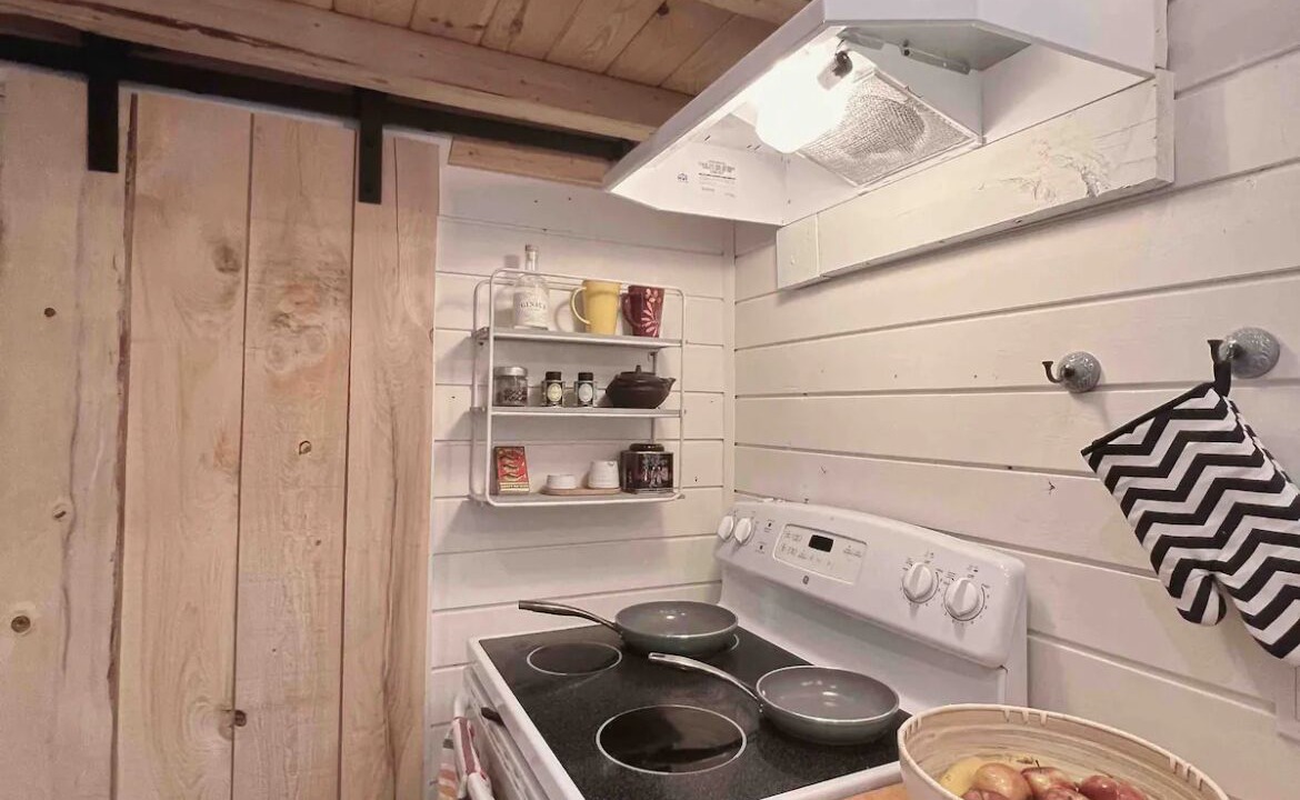 Photo of Kitchen in Saint-Alexis-des-Monts