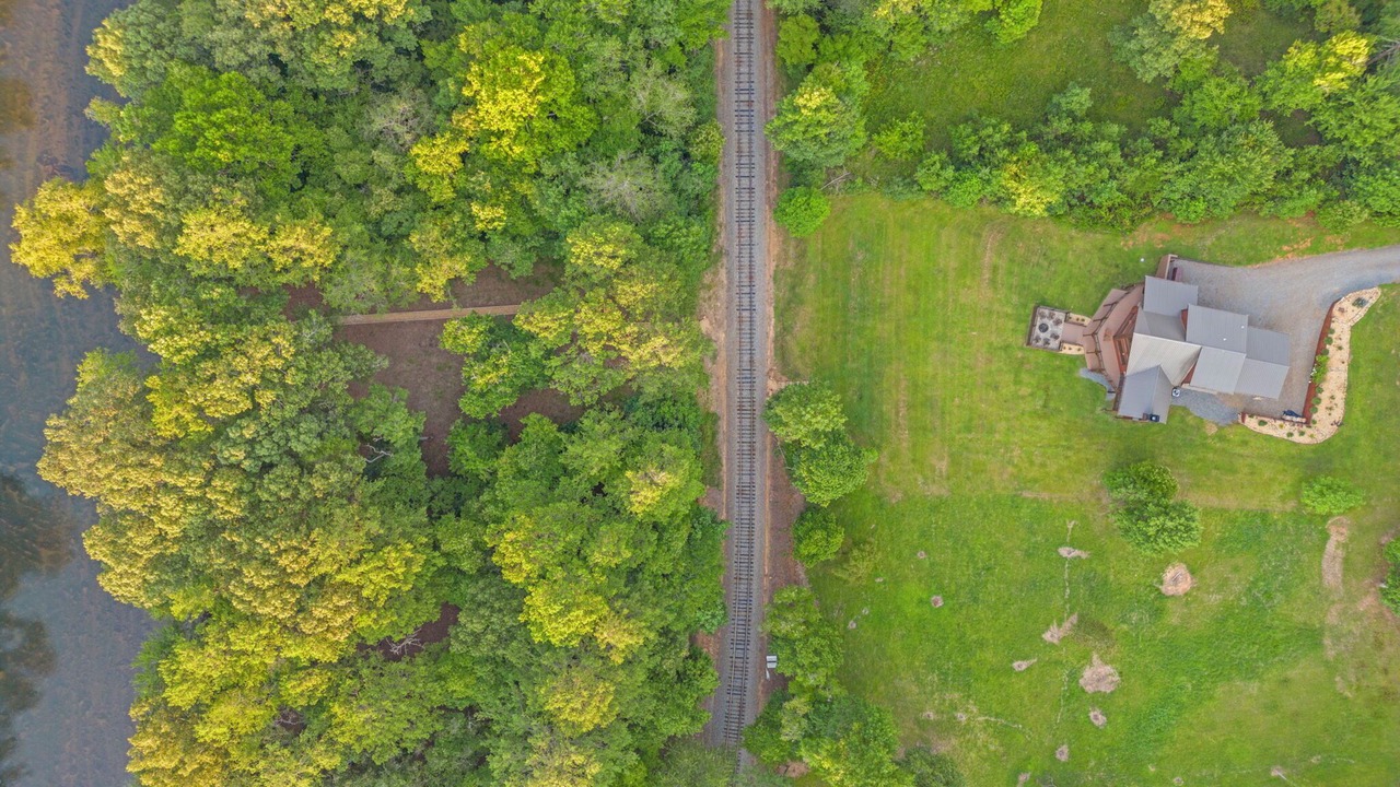 Photo of Others in Blue Ridge