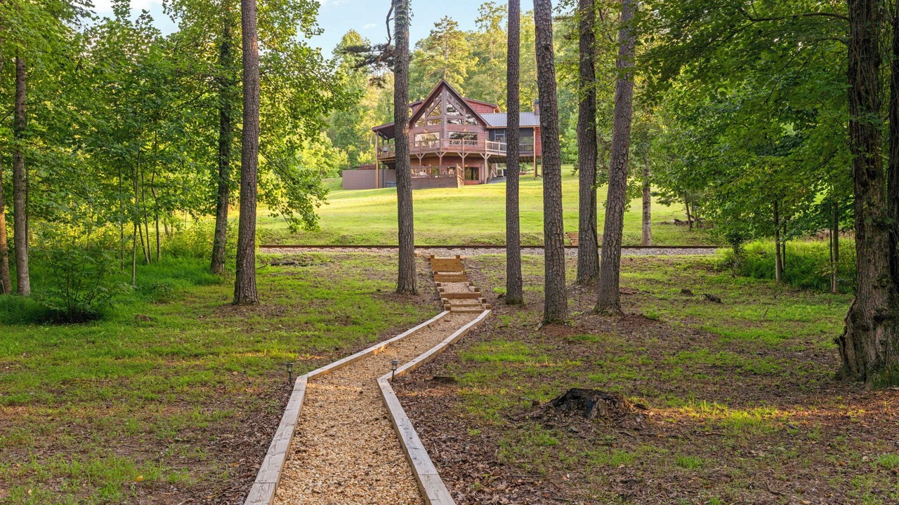 Photo of Others in Blue Ridge