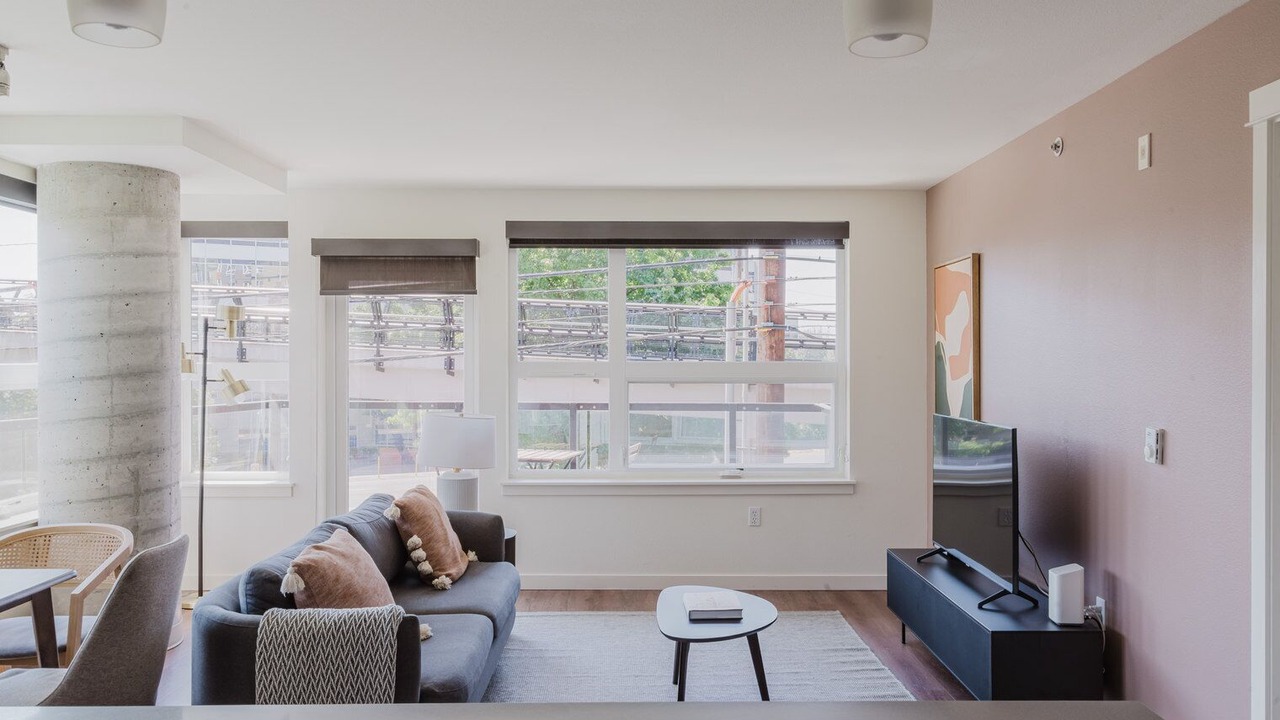 Photo of Livingroom in Lower Queen Anne