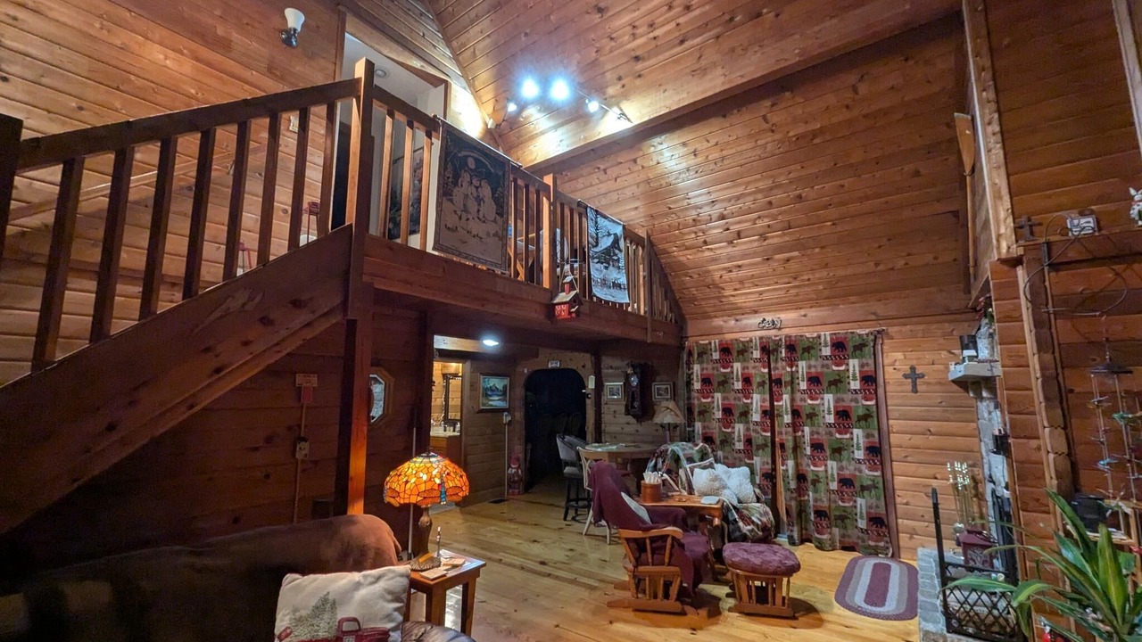 Photo of Others in Raymond